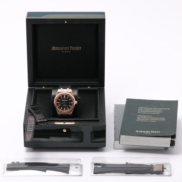 Audemars Piguet Royal Oak 15400OR.OO.1220OR.01 Image 7